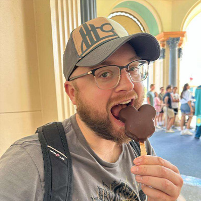 placeholder creator logo image greyed out